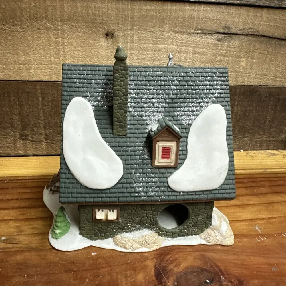 Santa's Woodworks Dept. 56 Heritage Village North Pole Series In Box